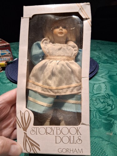 Gorham storybook dolls alice - gorham,
