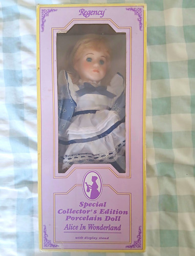 Regency alice wonderland - alice, in