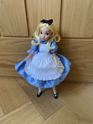 Disney store alice - disney,