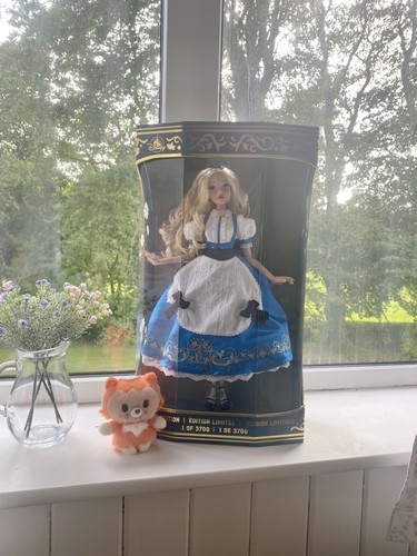 Disney limited edition - disney,