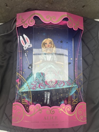 Disney alice wonderland - alice,