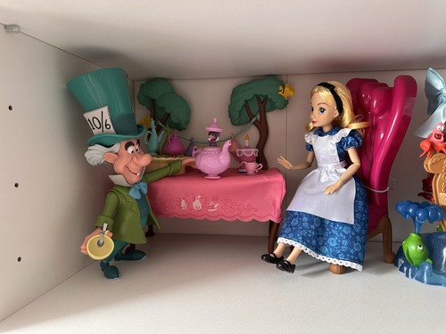 Disney store alice - disney, in